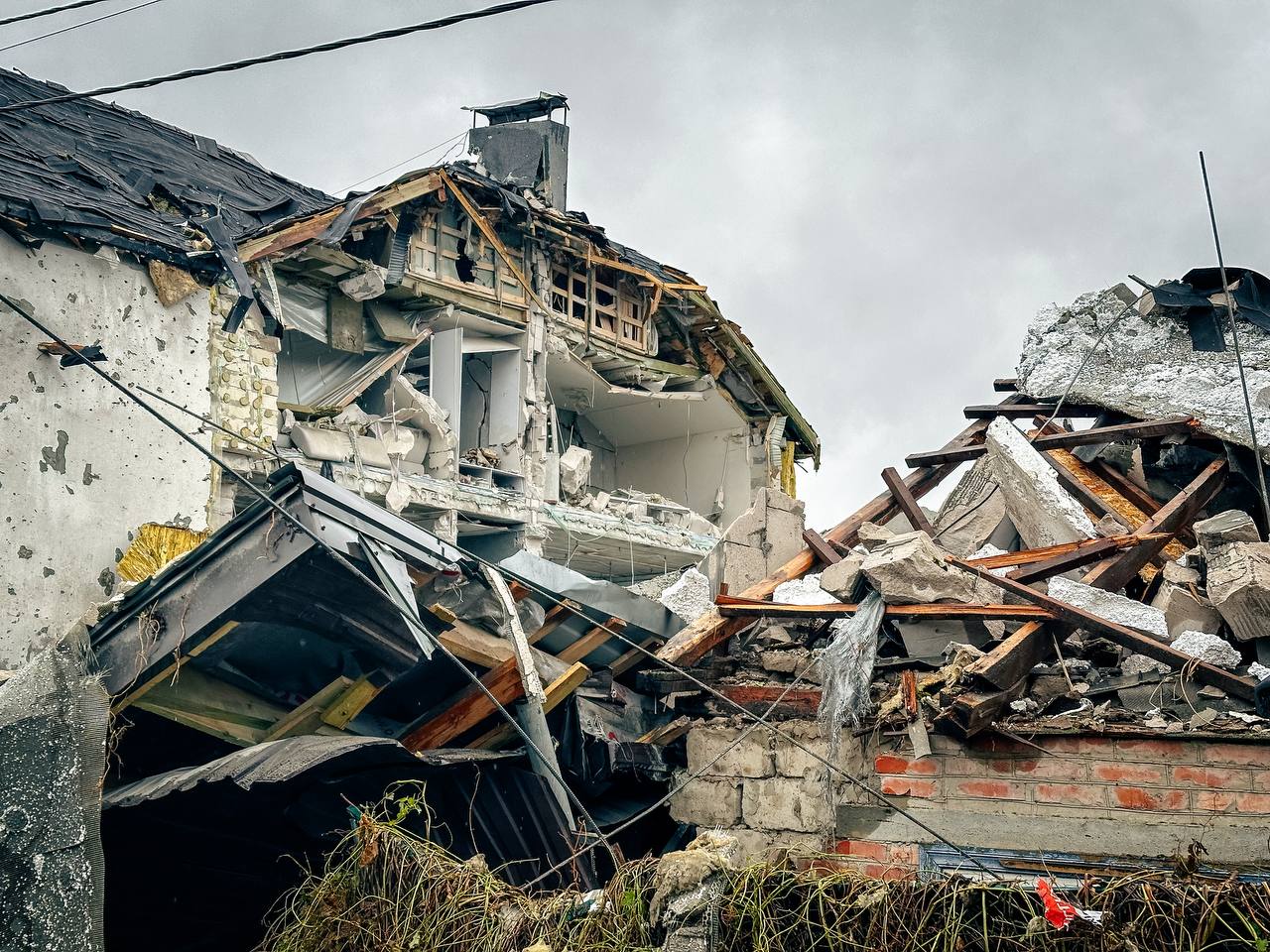 Як жителям Миргорода, майно яких пошкоджене внаслідок ворожого удару, отримати допомогу